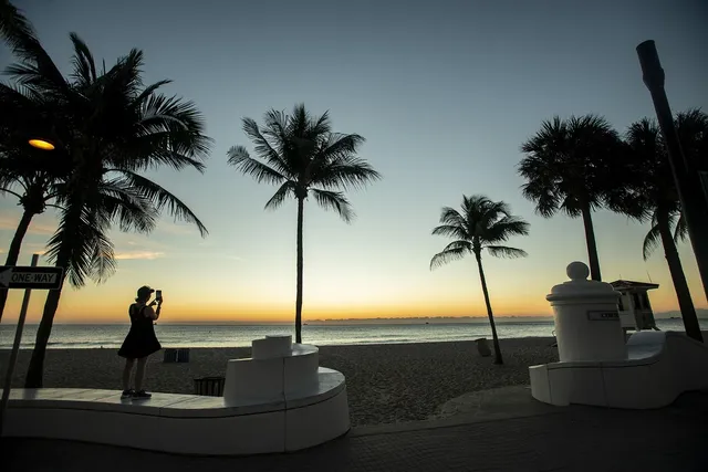 E Fort Lauderdale